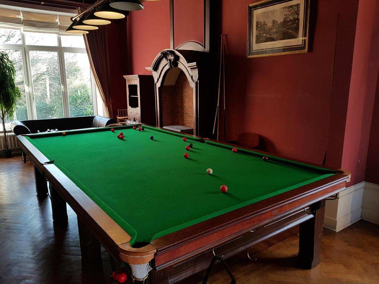 Chateau Lambert Moulinsart Hotel, Shuttle Airport, Long Term Parking, Snooker, Large Terrasse, Dinner, Breakfast ชาร์เลอรัว ภายนอก รูปภาพ